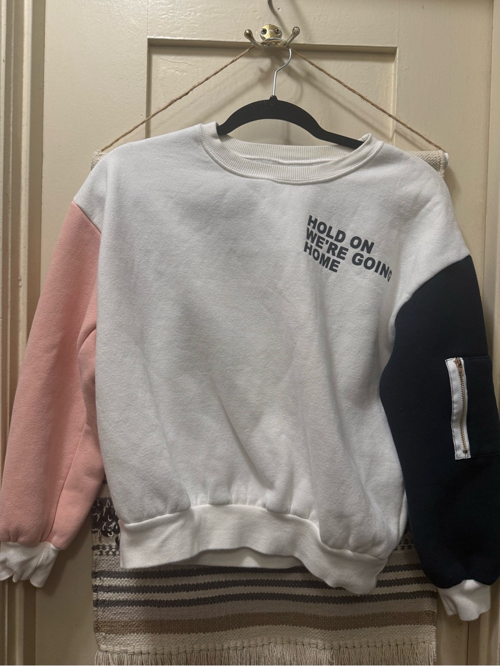 Colorblock Crewneck Sweatshirt - White/Pink/Navy Blue
